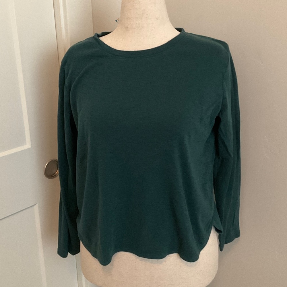 Kirkland Signature Dark Green Long Sleeve Top